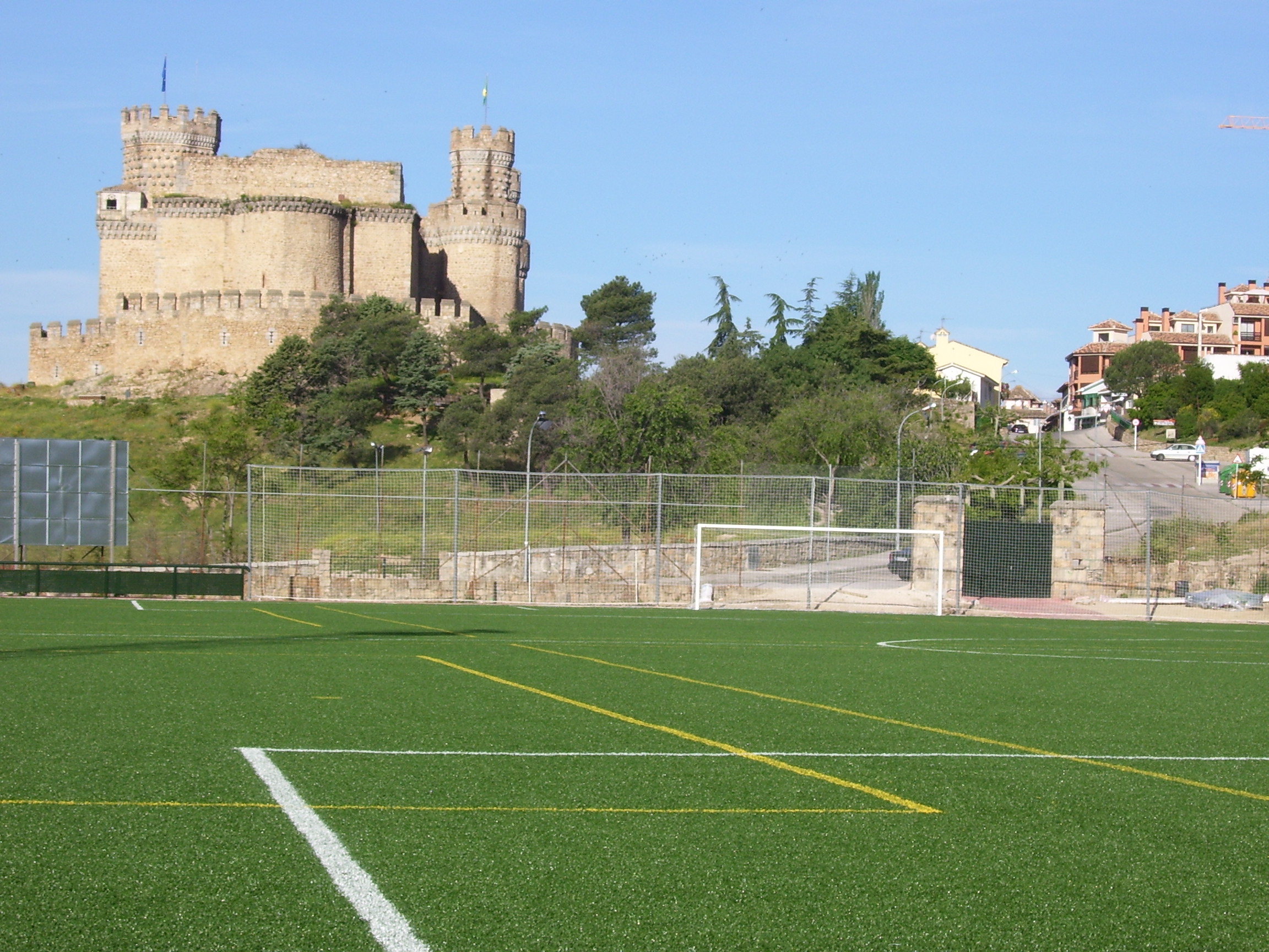 Pistas de pádel indoor. Estudio de arquitectura en Madrid, experto en instalaciones deportivas.